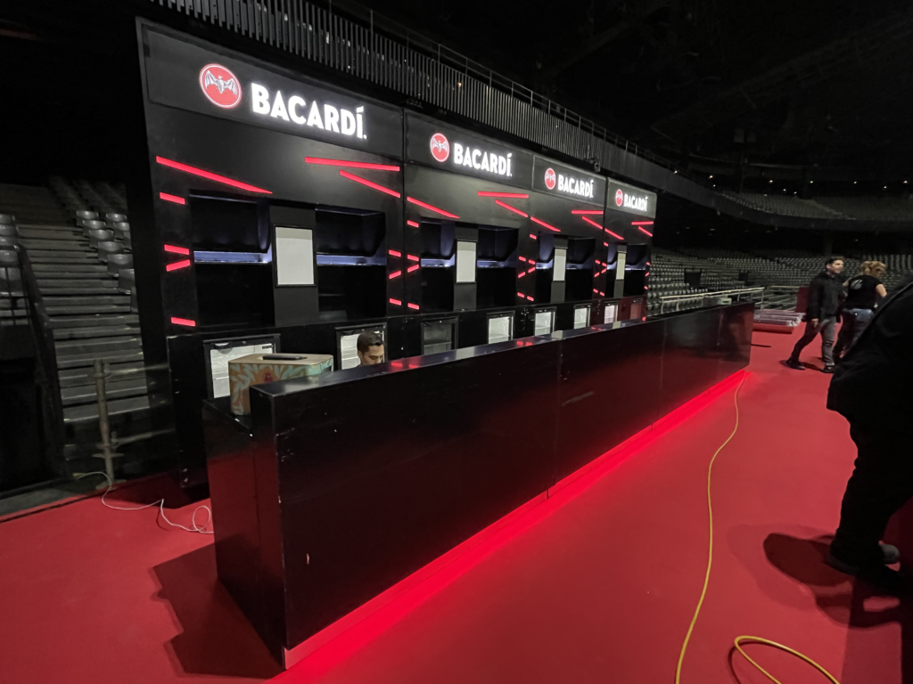 Standenbouw | Bacardi